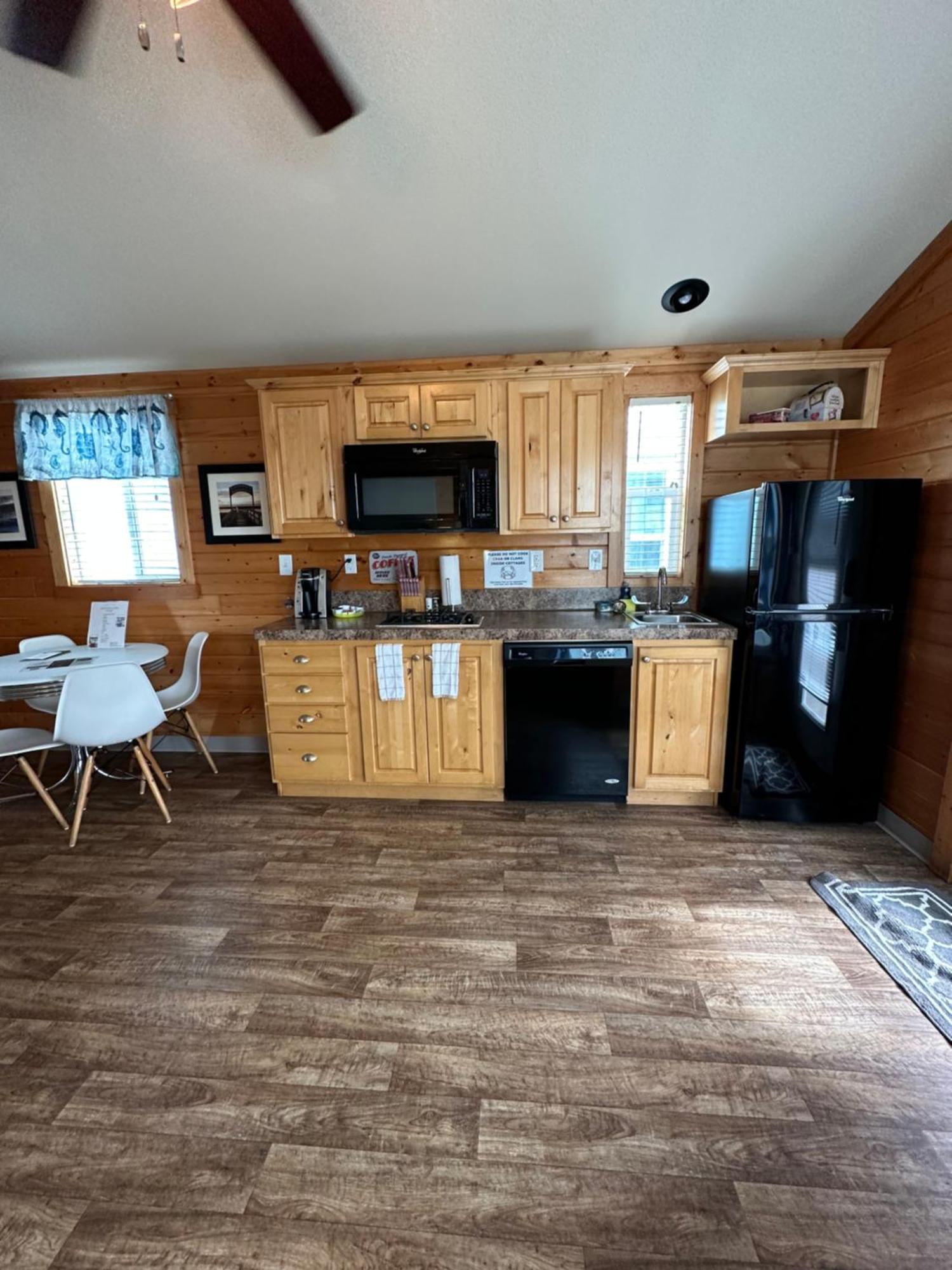 Westport Marina Cottages מראה חיצוני תמונה